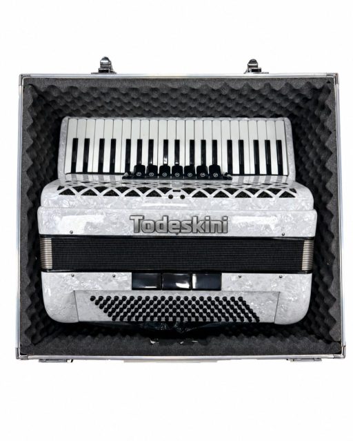 Anúncio: GAITA/ACORDEON 120 BAIXOS 7 REGISTROS