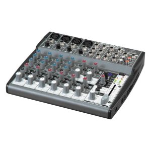 Mesa DE SOM Behringer Xenyx 1202