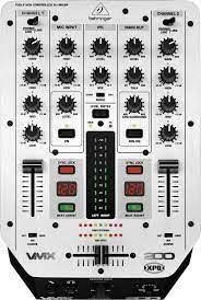 Interface Behringer Vmx200