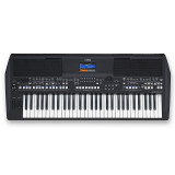YAMAHA PSR SX600